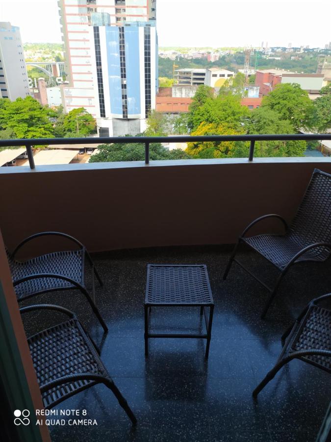 Moderno Y Amplio Apartamento Con Vista Fantastica En Pleno Centro Ciudad del Este Exterior foto